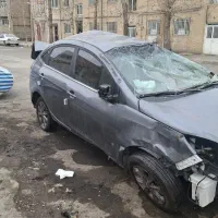 جک j4 مدل 1404 تصادفی