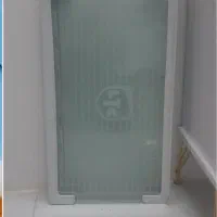 شیشه بین طبقات یخچال