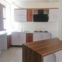80 متر 2خواب غرق در نور با پارکینک و انباری