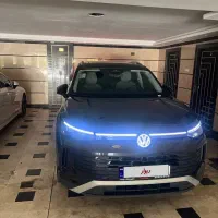 فولکس تایرون با در صندوق
