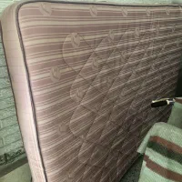 تشک دو نفره کارکرده بسیار تمیز