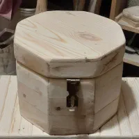 صندوق های چوب روس درهراندازه ای کاردست بابا نجار