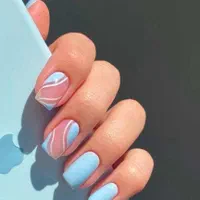 آموزش کاشت ناخن