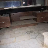 میز تلویزیون در حد نو