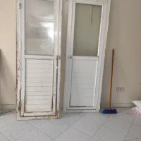 درب حمام و دستشویی سالم