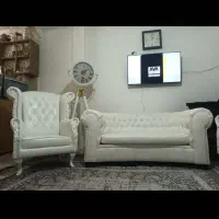 مبل چستر چرم سفید