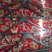۴ عدد چوب لباسی محکم
