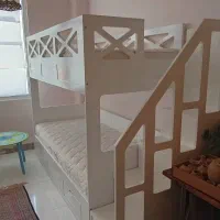 تخت دو طبقه
