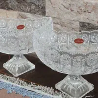 شکلات خوری زیبا