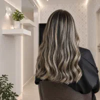 رنگ مو|خدمات زیبایی و سلامت|صحنه, |دیوار