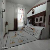 پرده فرشینه دو عدد پتوی یک نفره رو بالشتی ساعت