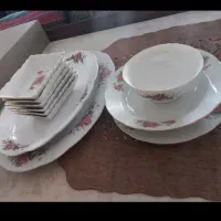 بشقاب گل سرخی