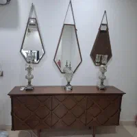 آینه‌کنسول چوبی در حد نو