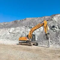 بیل مکانیکی زنجیری
