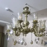 یک عدد لوستر ۱۰ شعله