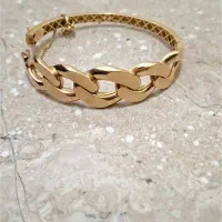 دستبند طلا گمشده
