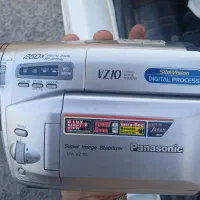 دوربین فیلمبرداری پاناسونیک VZ10 با جعبه کامل
