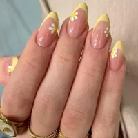 آفر ویژه خدمات ناخن
