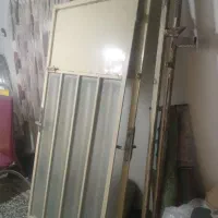 درب آهنی و درب آپارتمان و سینک و کابینت
