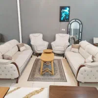فراتراز انتظارمبل ترلان،،قسطی/متنوع در رنگ وپارچه+