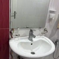 روشویی و آینه