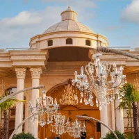 عمارت مجلل میلاد نور