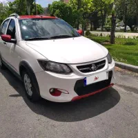 کوئیک آر سفید سقف قرمز بدون رنگ ۱۴۰۱