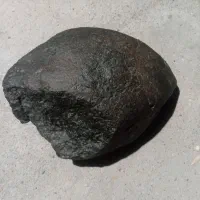تعدادی سنگ مشکوک