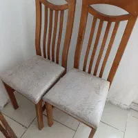 صندلی چوبی