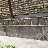 نردبان فلزی