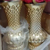 گل دان طلایی