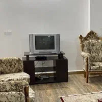 تلویزیون و میز تلویزیون