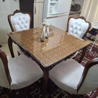 میزناهارخوری بدون صندلی