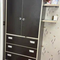 کمد لباس‌ جادار