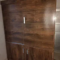 تخت خواب و کمد