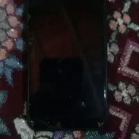 گوشی به فروش میرسد