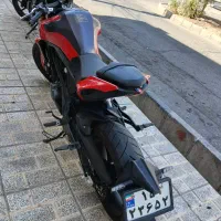 کیو جی اس ار کی ۳۰۰ بنلی
