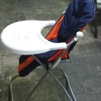 صندلی غذاخوری کودک