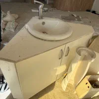 روشویی کارکرده همراه شیرالات