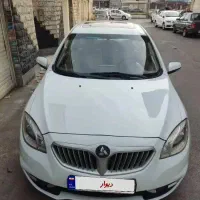 برلیانس ۳۳۰