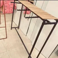 فروش دو‌عدد رگال، استند