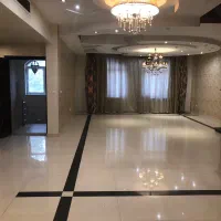 شهرک غرب ۳۵۰متر دوبلکس با استخر، سونا و روف‌گاردن