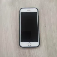 اپل iPhone 7 با حافظهٔ ۳۲ گیگابایت