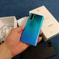 هواوی P30 Pro سالم و تمیز 256 گیگ لوازم کامل