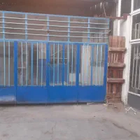 درب پنجره ای آهنی