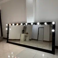 آینه هالیوودی ،آینه کنسول