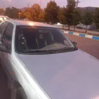 ماشین 405نقره ای
