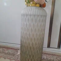 فروش گلدان شیشه ای همراه گل ها