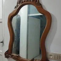 آینه چوبی قدیمی