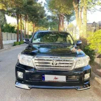 لندکروزv8 فقط تا ۲۴ساعت